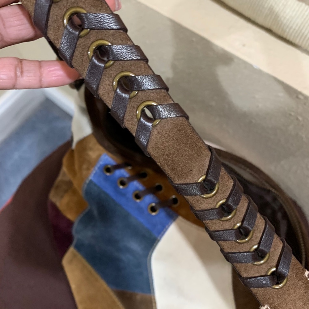 Authentic Coach patchwork bag. - Picture 4 of 9